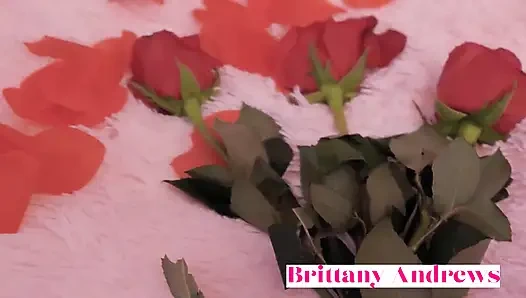 Brittany a Teaches How to Fuck Her Twat for Valentines Day!