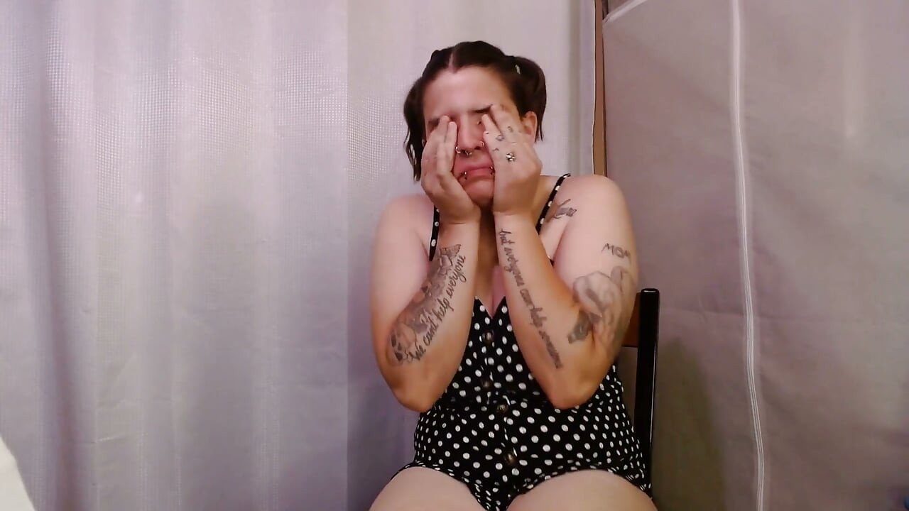 Sneezing Allergies Tickling Nose Relief