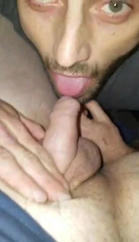 skinny straight guys sucks fat married cock