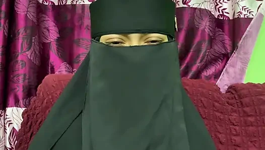 My favorite sexy Desi Bhabhi wants to fucking with me