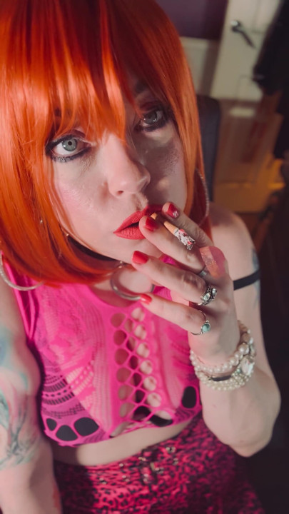 Ginger BBW Cutie Tina Snua Smoking A Cork Cigarette With Lots of Drifting, OMI, OME & Snap Inhales | Clip 1