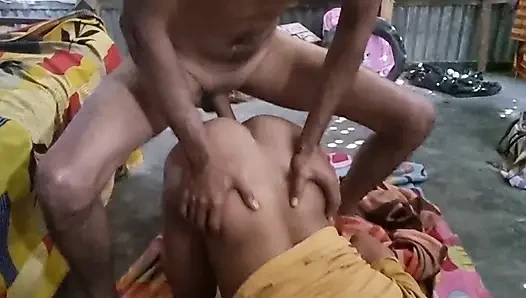 Desi bengoli anal fuck