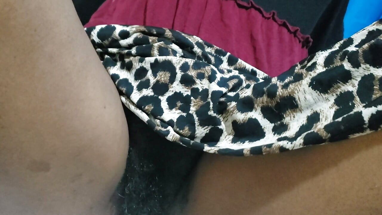 Watch this sultry housewife turn a simple massage into a wild slippery fuck fest