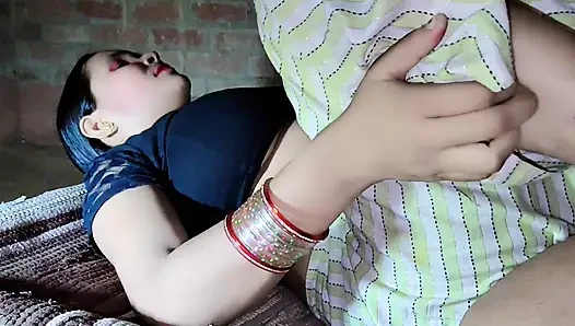 Bhabhi ki chudai masti bhari raat indian bhabhi