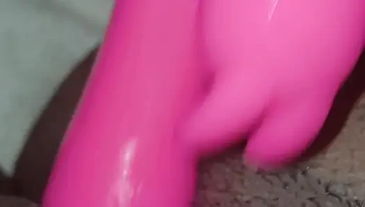 Hairy and creamy Colombian pussy