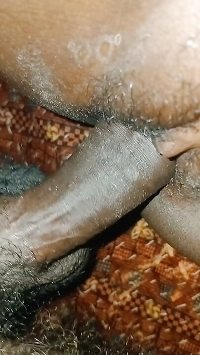 Sex video of an stepaunt and her stepnephew Indian desi couple fuking video