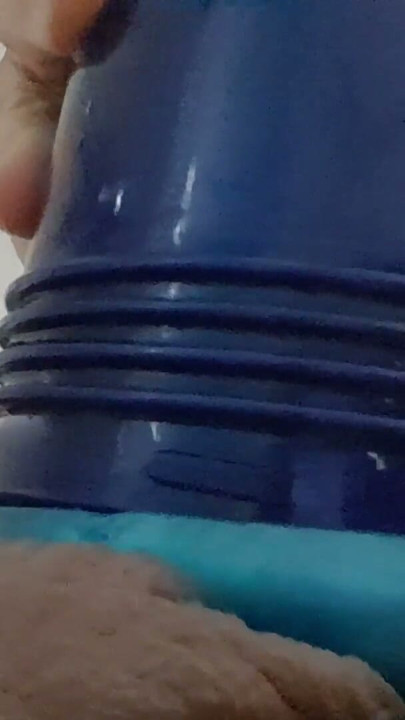 Fast fuck while bathing | Clip 1