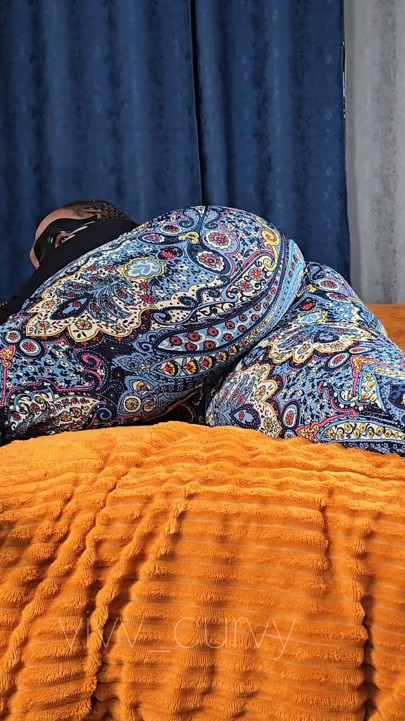 Senin için tüm o zenci hatun götü.