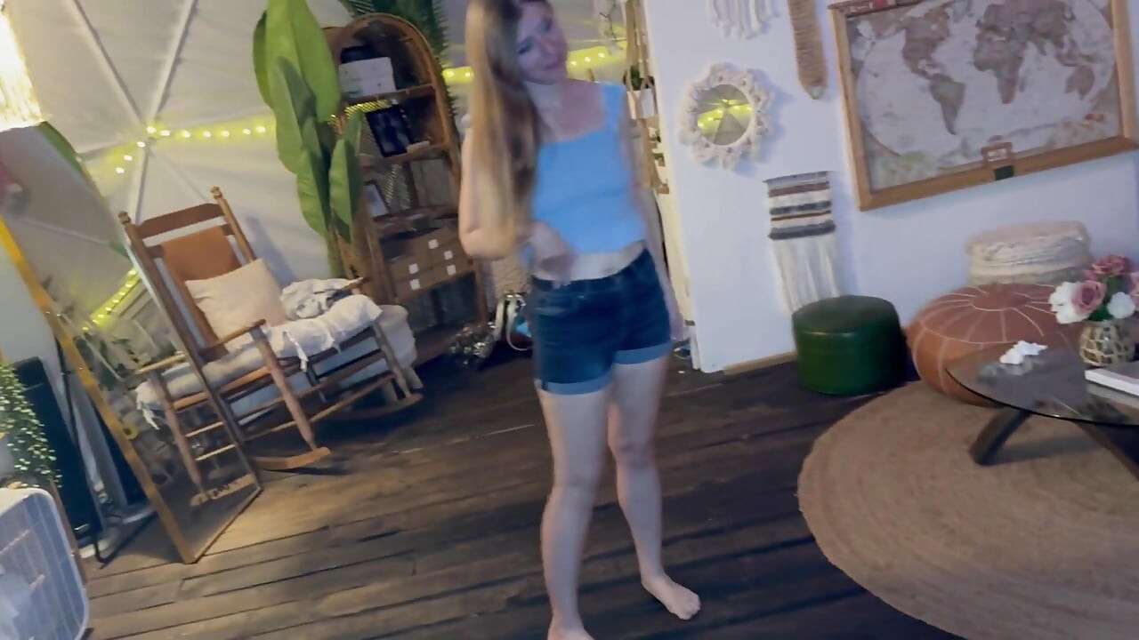 One of Winter Flynn's First Boygirl Scenes Ever!