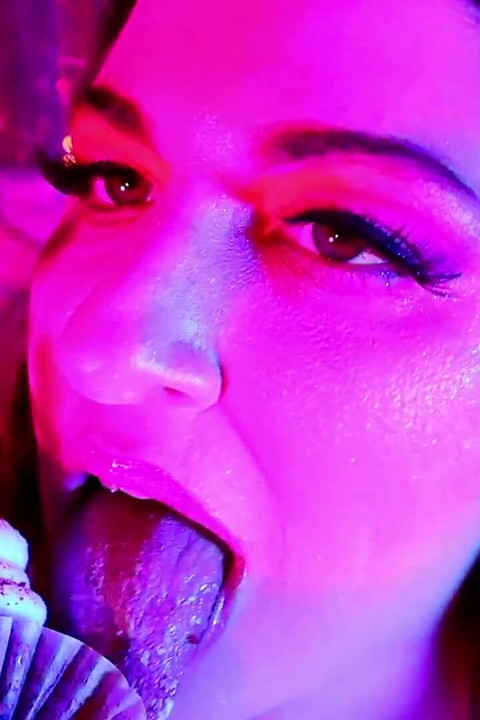 Birthday Mouth