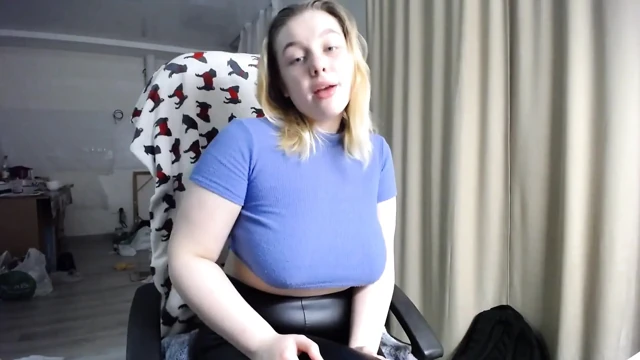 Very Hot Teen in Leather
