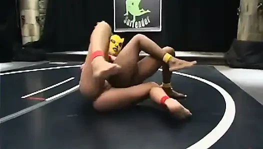 Желтая кошечка и малиновый Ninja