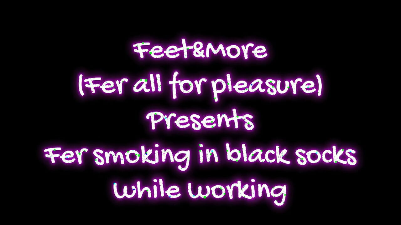 Fer Smoking in Black Socks