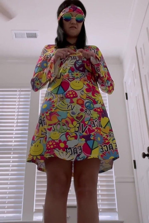 Devyn's Groovy '60s Giantess Fantasy 4K POV Tiny Surrender Awaits!