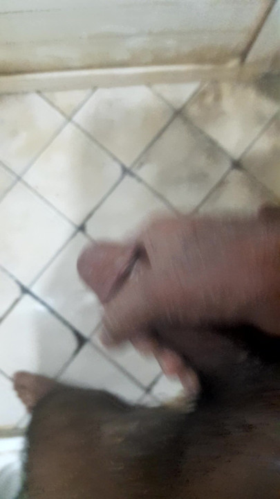 I like to masturbate myself