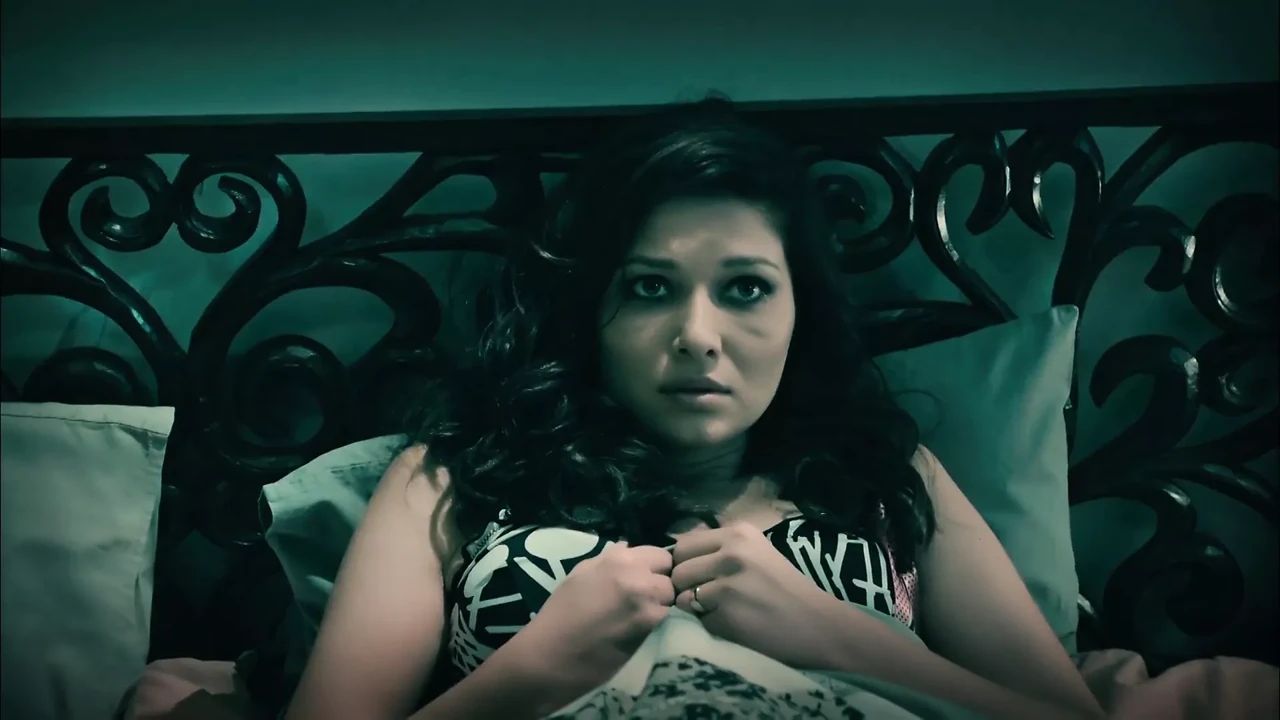 Nurgul yesilcay - isler gucler (s01e33) (2013)