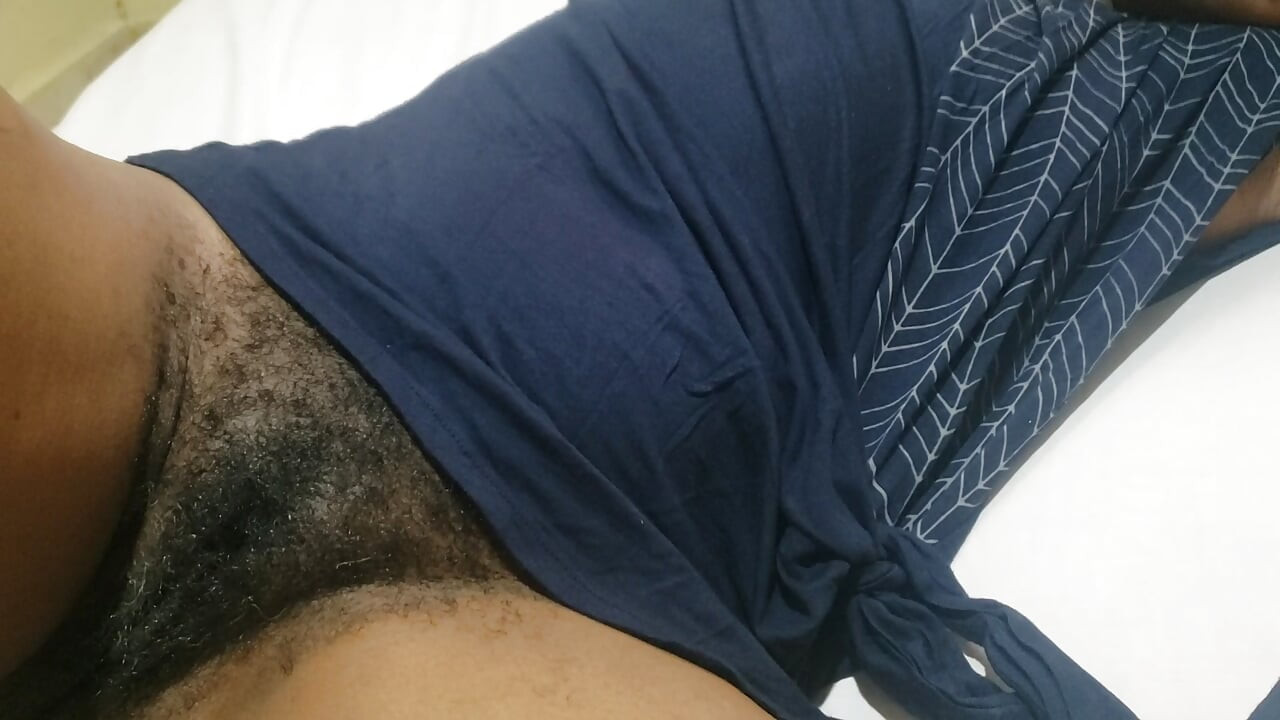 Secret midnight desires of an older woman as she lets her unshaven mature muff be teased