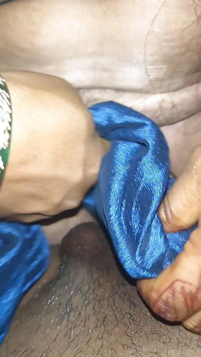 Wife was happy for the first time by taking her wife to the terrace and fucking her with great fondness