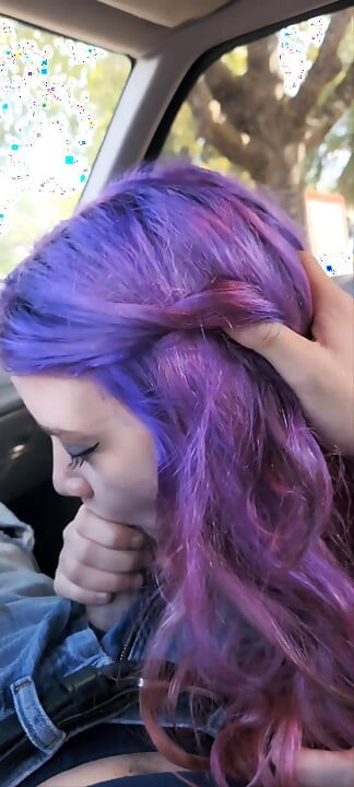 Sexy purple haired alt girl gives amazing oral sex in the car