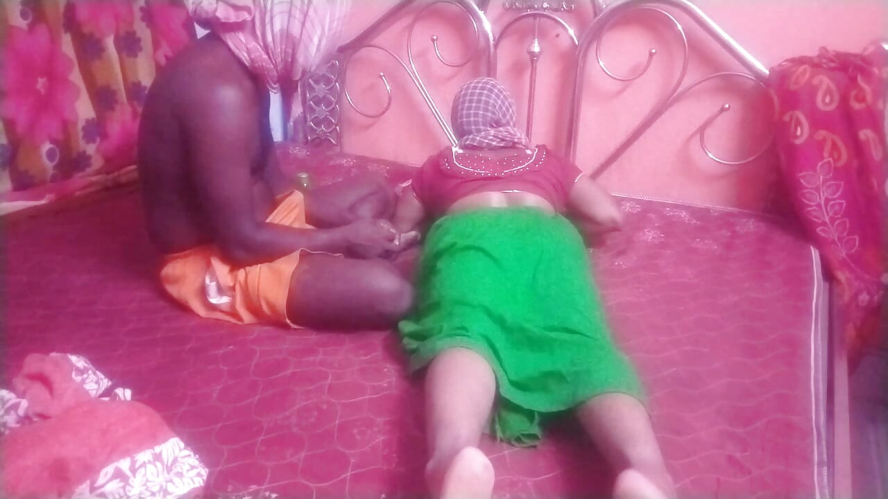 Oil massage sexy video sexy bhabhi