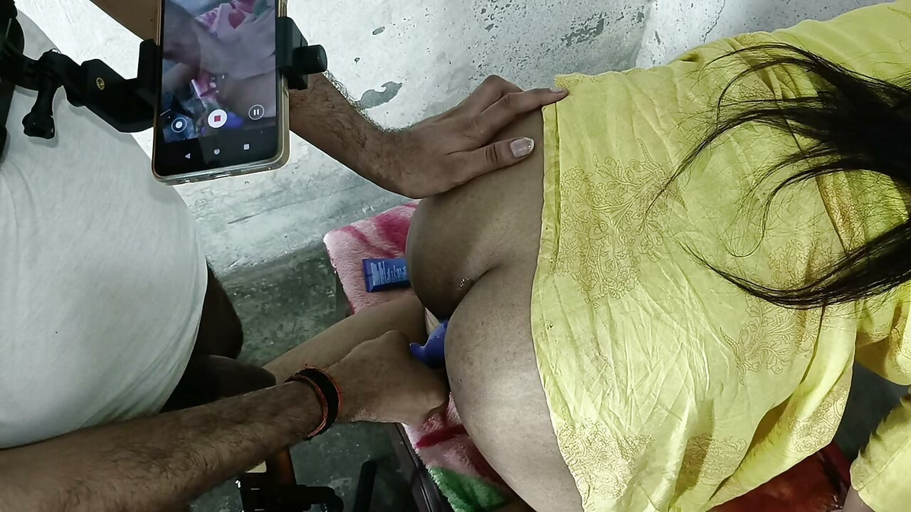Double dildo in ass to fuck big ass Hindi audio doggy style anal