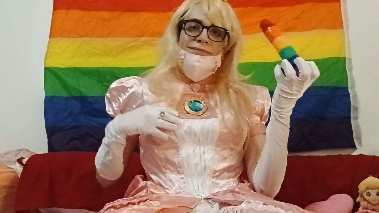 Princesstheo Sissy Chastity Fun time