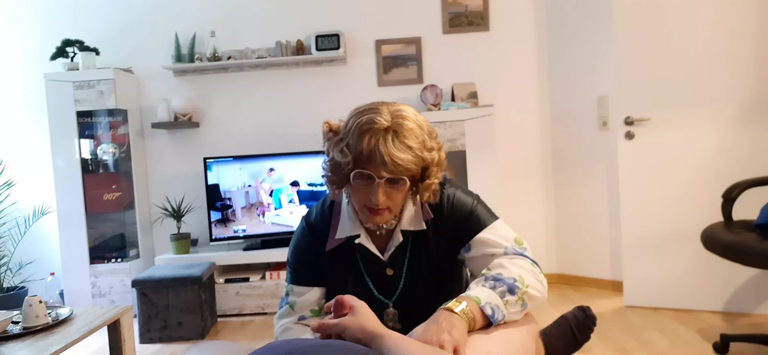 Housekeeper Ilona and the Delivery Man