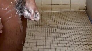 Masturbarse en la ducha
