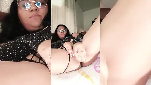 Cream di memekku seperti kamu menyukainya
