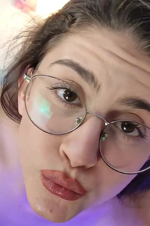 Teen Maid Blowjob Cum in Mouth Cleaning My Room Vacuum Clean