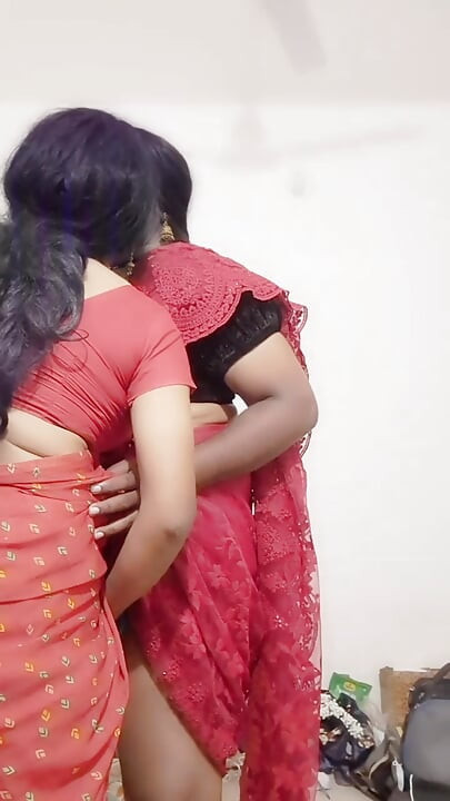 Seks pritucroosy dengan teman crossdresser bagian 1