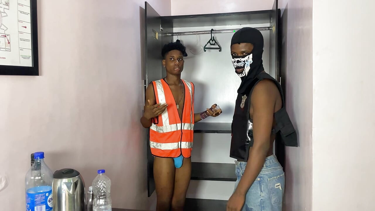 Hot Officer Fuck the Feminine Guy