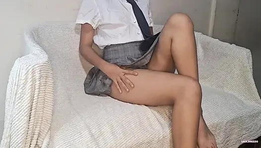 Ngentot sama teman sekelasku sebelum berangkat sekolah