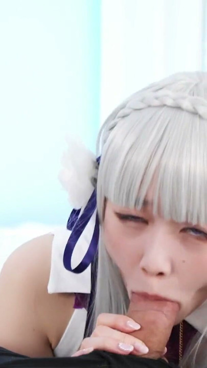 Cospuri Ria Kurumi in Emilia Cosplay | Clip 2