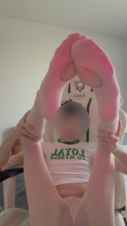 Femboy sissy lick feet