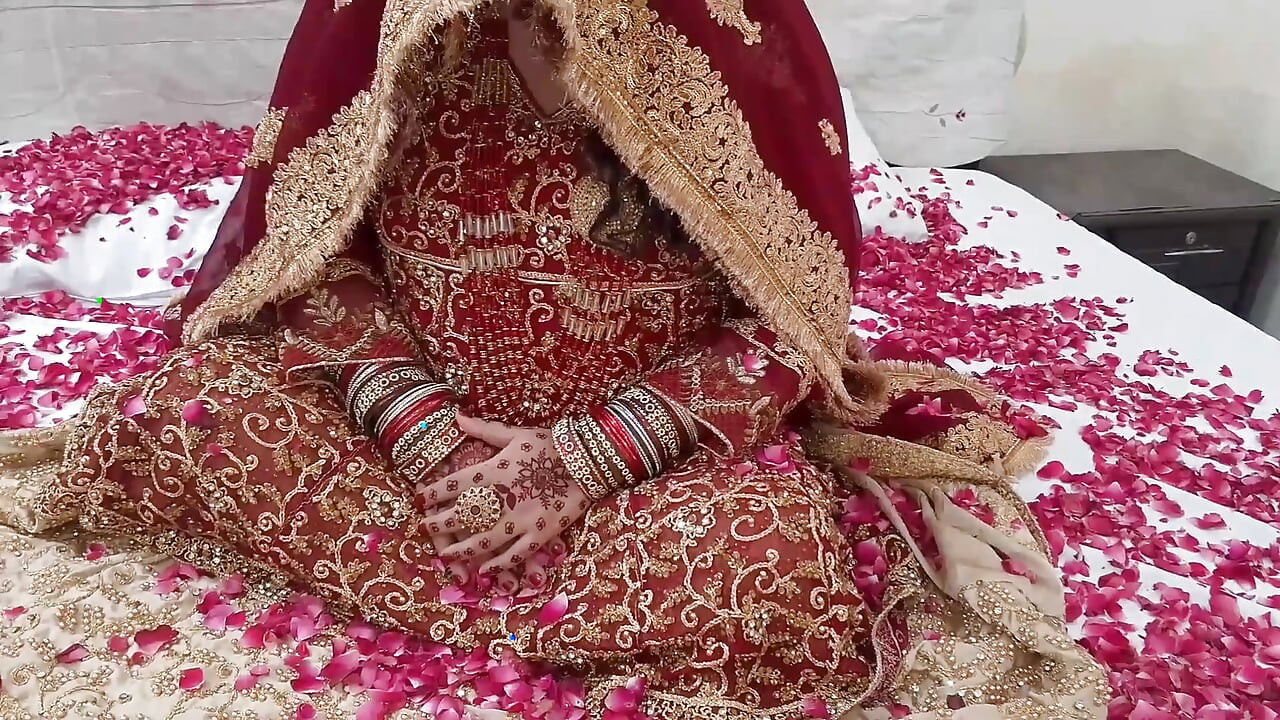 Suhagrat - first wedding night sex - new indian hot couple