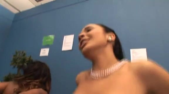 British slut Jasmine in a foursome