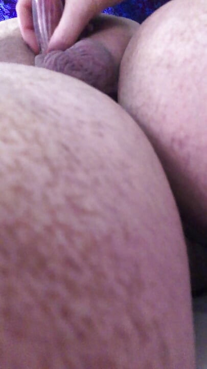 Massive belly, small dick, huge enjoyment for petite 140lb Rachel Wriggler and her 525lb super chub co-star