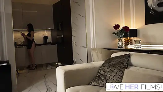 Brunette Hottie Emily Pink Takes BBC Inside Her Wet Pussy