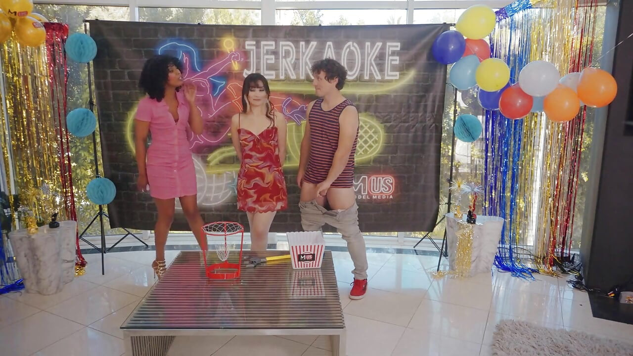 Jerkaoke -Aria Lee és Robby Echo