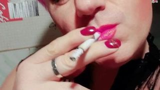 Sexy Crossdresser Sonyastar Smokes