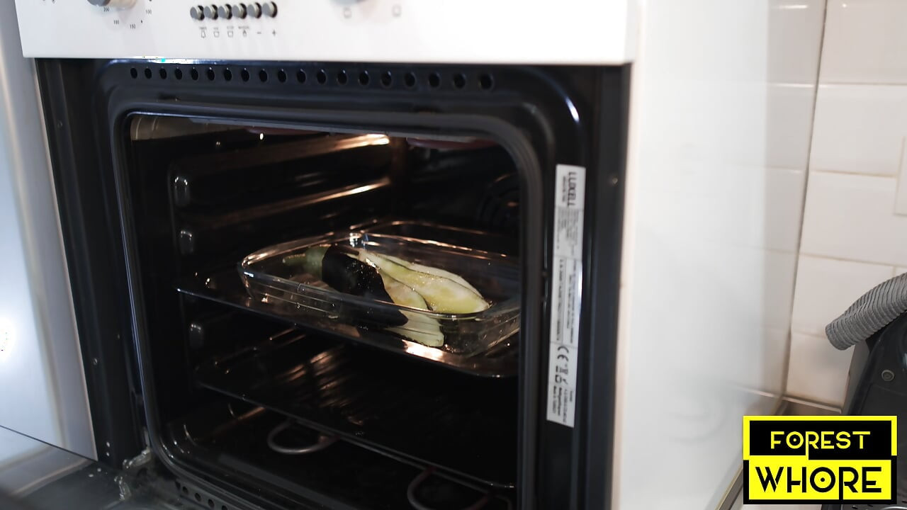 Cozinhando um jantar de férias pervertido