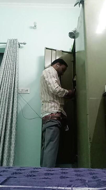 Indian desi man enjoy shower and masterbation show with neighbour