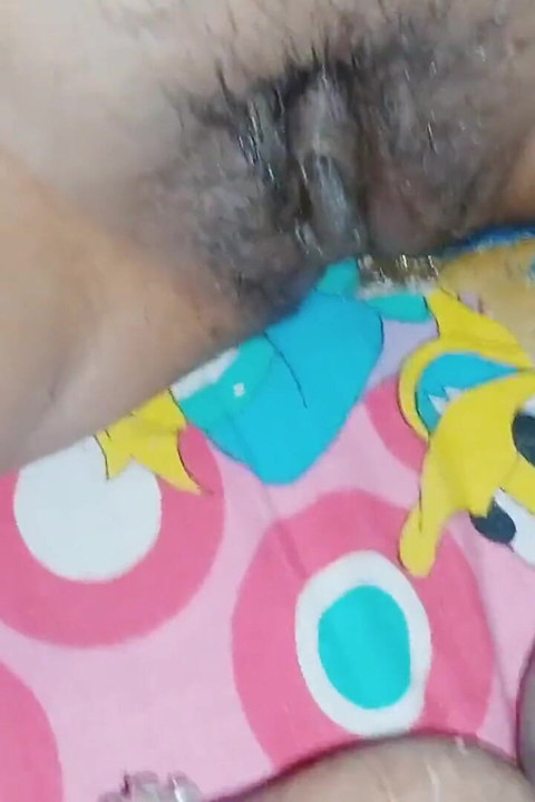 Bakire göt sikişi ilk kez acı verici seks Hintli desi yenge sert sert video