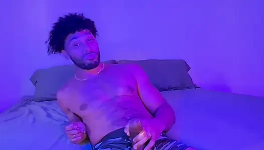 Penis sütünü sulutuyor