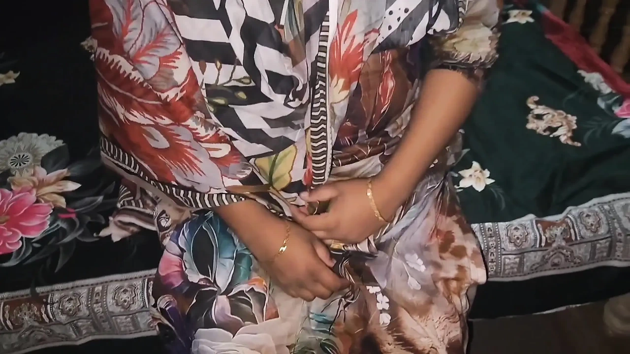 Debor Vabir 浪漫性爱视频 第1部分