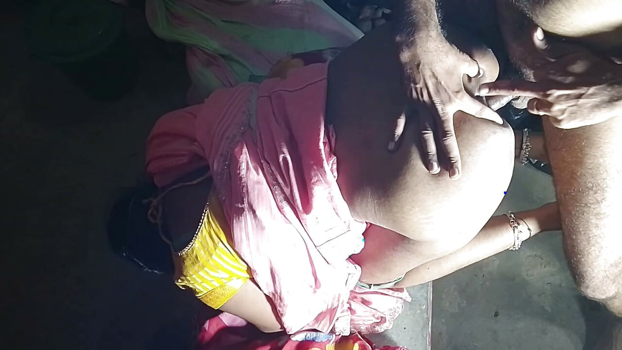 Bur chudai bhabhi-dewar ke land se jab bhabhi ke pati ghar pe nahi tha tab bhabhi apni pyasas devar ke land se bujhhai mein hindi audio mast chudai