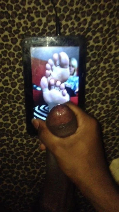 Erotic nikki feet cum tribute (bbc)