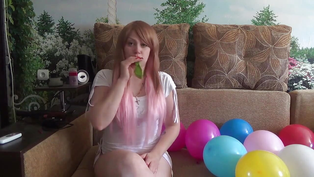 I Am Blowing 10 Different Color Balloons!