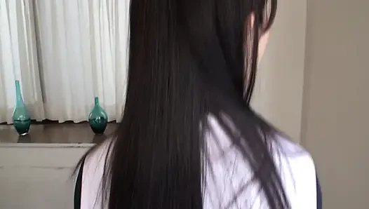Si cantik rambut hitam mikako lagi asik dientot habis-habisan sama besar sampai matanya merem melek